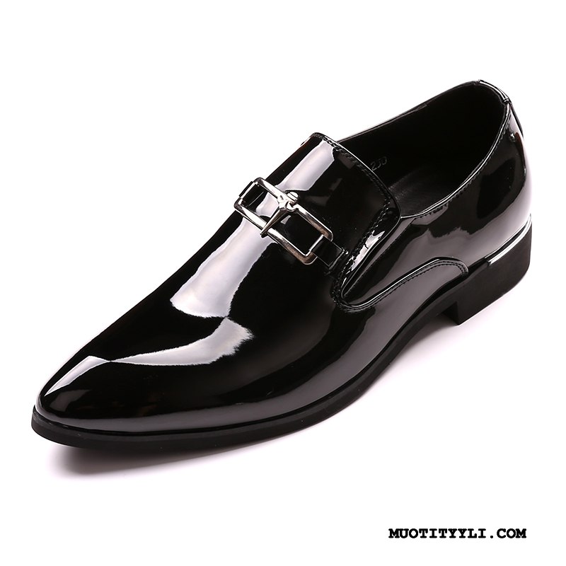 Miesten Nahkakengät Osta Pukeutunut Terävä Kohta Patent Leather Nahkakenkiä Hissi Bourgogne
