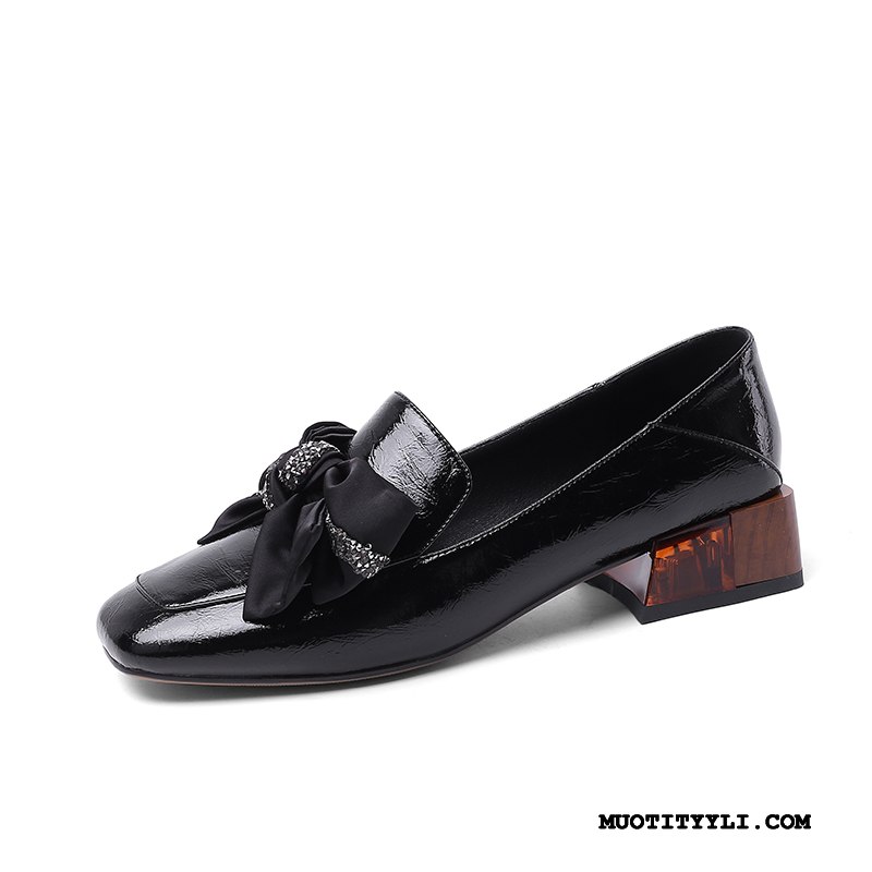 Naisten Korkokengät Netistä Patent Leather Vintage Opiskelija Paksu Derbies Musta