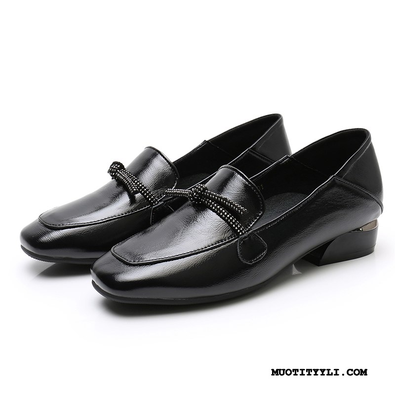 Naisten Mokkasiinit Halvat Suuri Koko Purjehduskengät Patent Leather Paksu Tasainen Musta Vaalean
